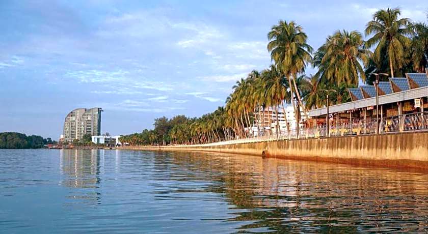 OYO 89492 Carlton Inn Bukit Ubi