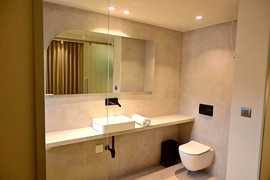 Balance Accommodation