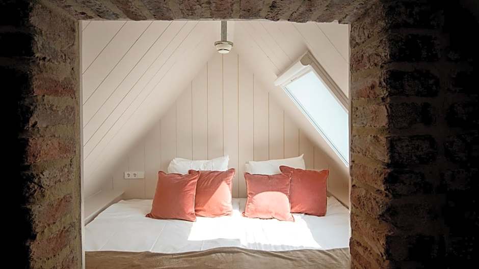 Harbour Suites Boutique Hotel