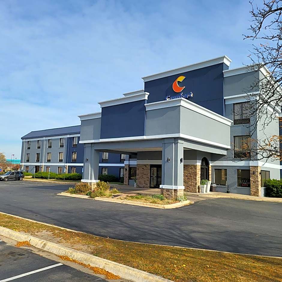 Comfort Inn Bourbonnais Near I-57