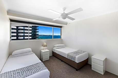 Two-Bedroom Superior Apartment with Ocean View