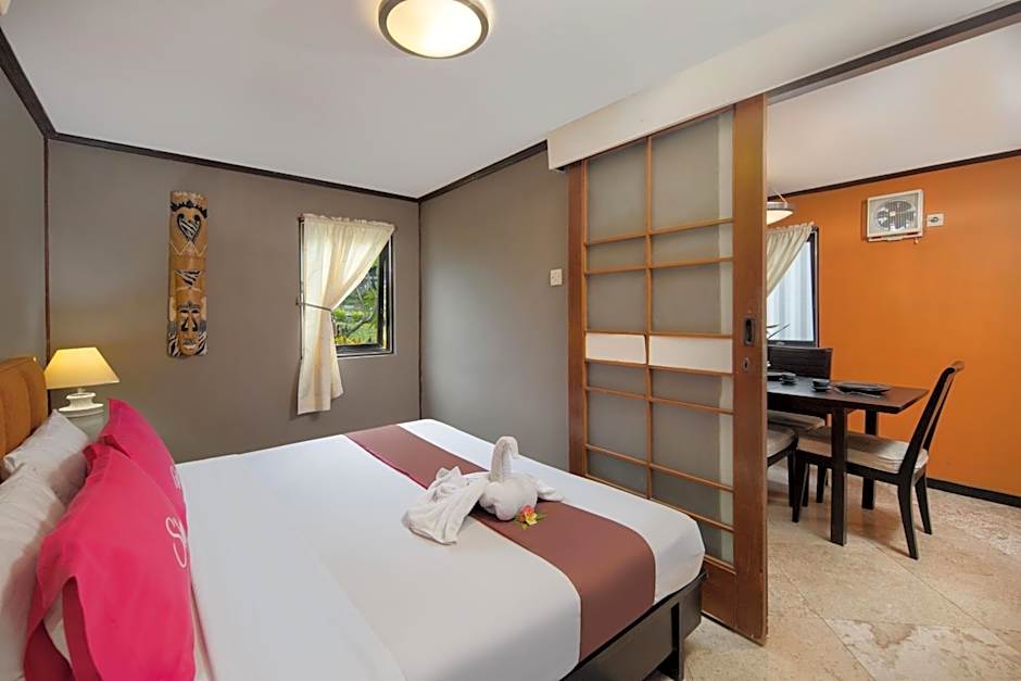 Royal Hotel and Outbound Trawas