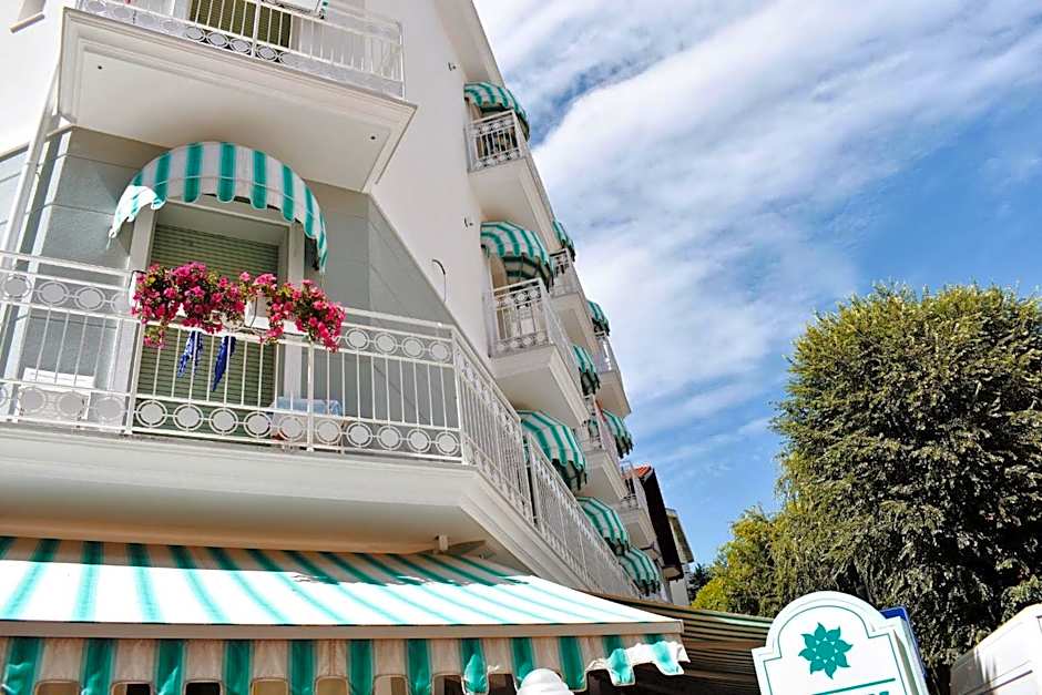 Hotel Flora
