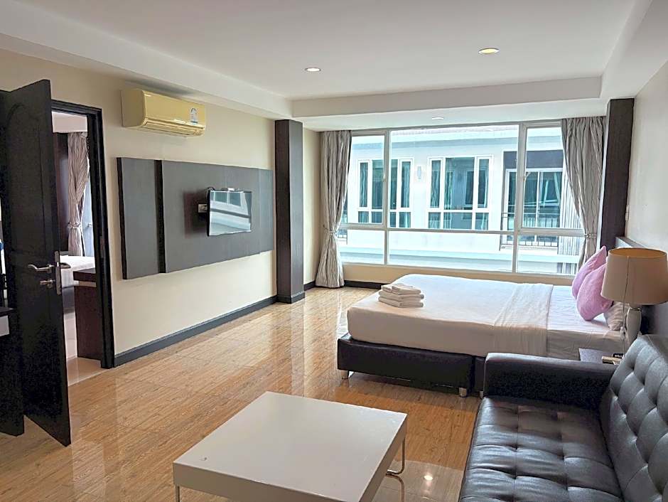 The Ozone Boutique Hotel