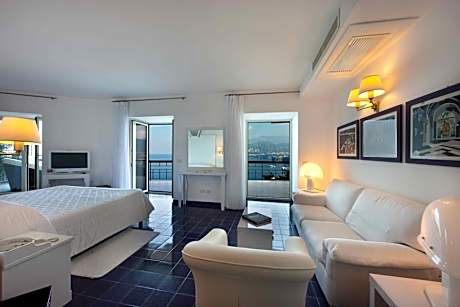 Suite with Spa Bath