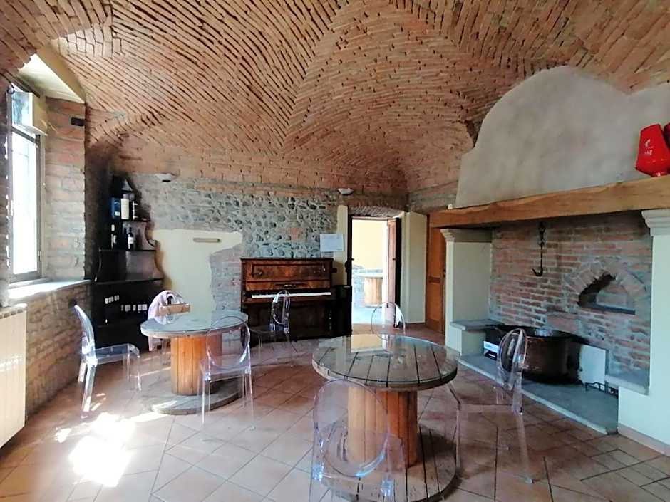 HOTEL FIORE & Fiocchi