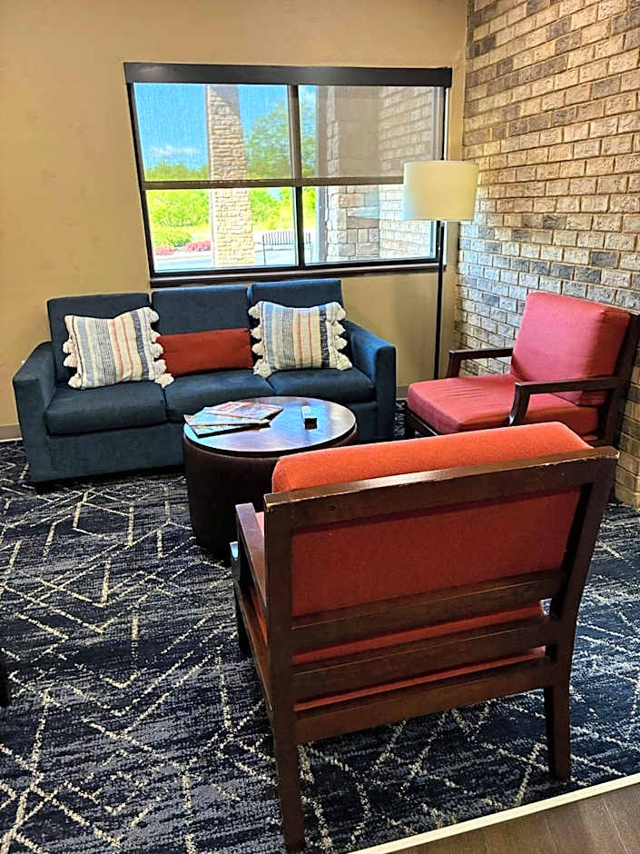 Comfort Inn and Suites Near Lake Guntersville