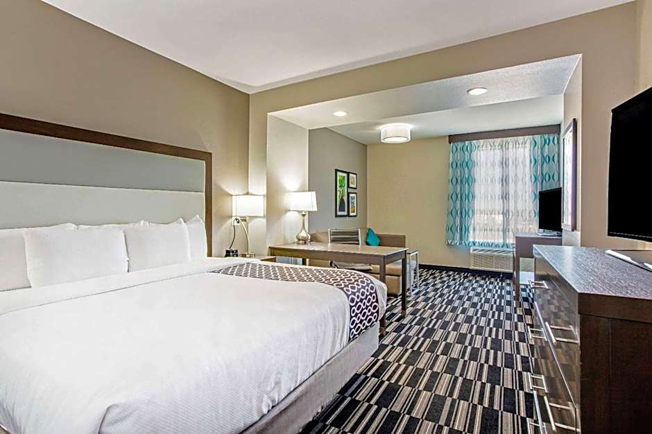 La Quinta Inn & Suites by Wyndham Sweetwater East