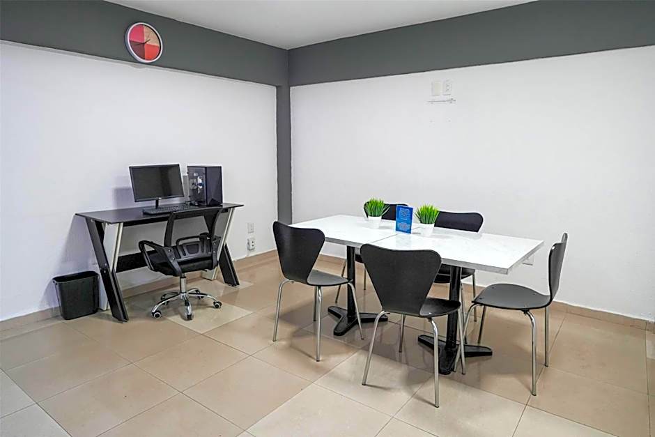 Days Inn by Wyndham Minatitlan