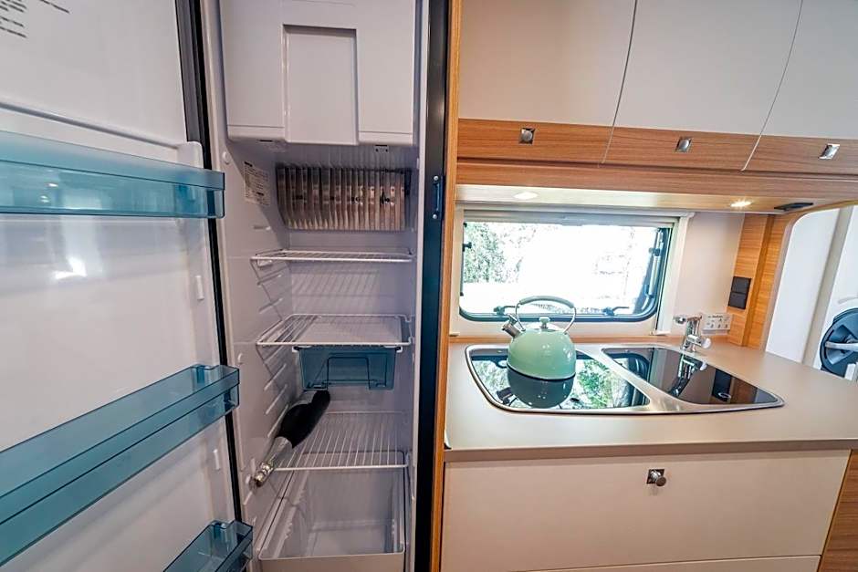 Velo Camp nad jeziorem Dadaj