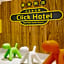 Click Hotel - Taipei Main station branch