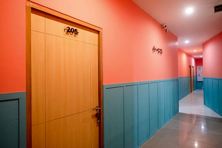 Sans Hotel City Inn Solo by RedDoorz