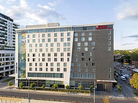 Hilton Garden Inn Montreal Midtown, Quebec, Canada