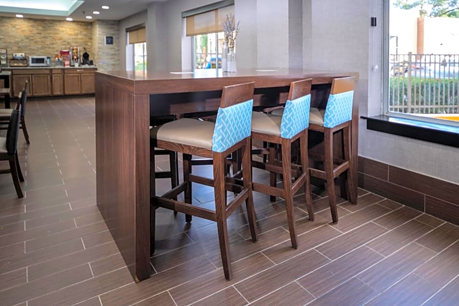 Best Western Plus Raleigh Crabtree Valley Hotel