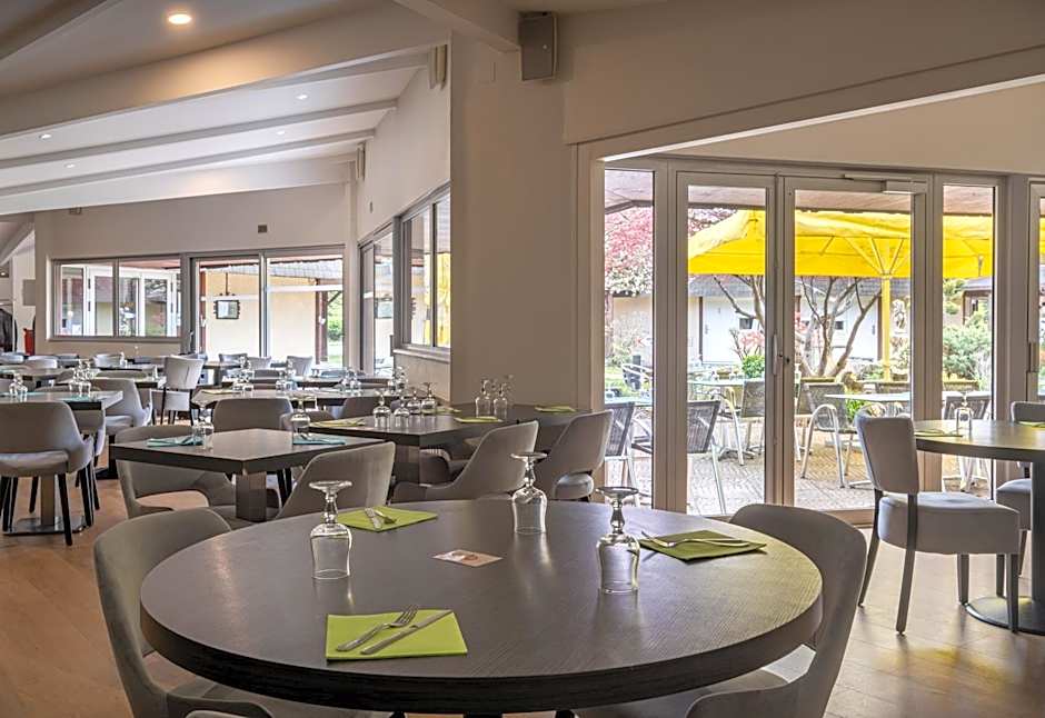 Charme Hôtel et Spa, Montbéliard Sud