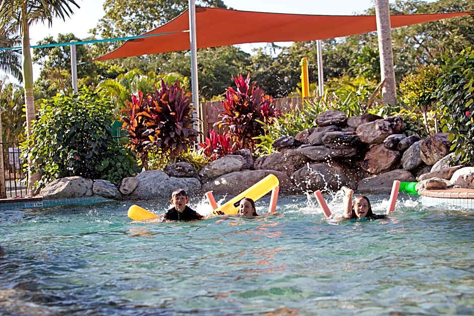 Cairns Crystal Cascades Holiday Park