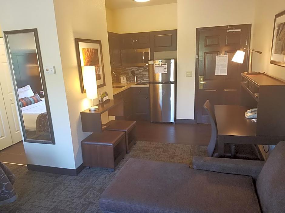 Staybridge Suites Cincinnati North By IHG