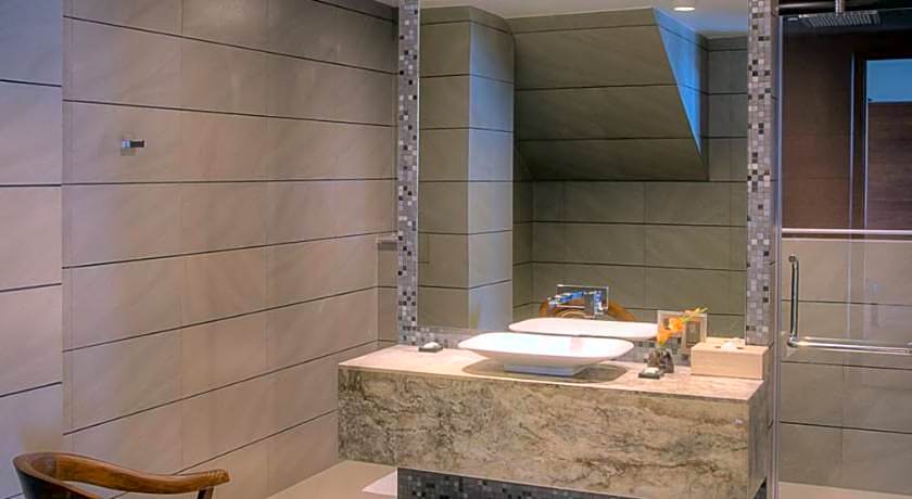 Tea Plant Nuwara Eliya Hotel