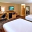 Livinn Hotel Minneapolis North / Fridley