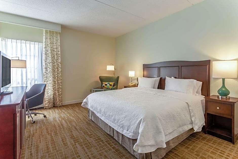 Hampton Inn By Hilton Boston-Peabody