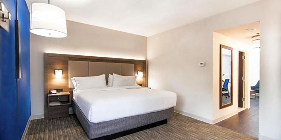 Holiday Inn Express Hotel & Suites Brentwood North-Nashville Area, an IHG Hotel