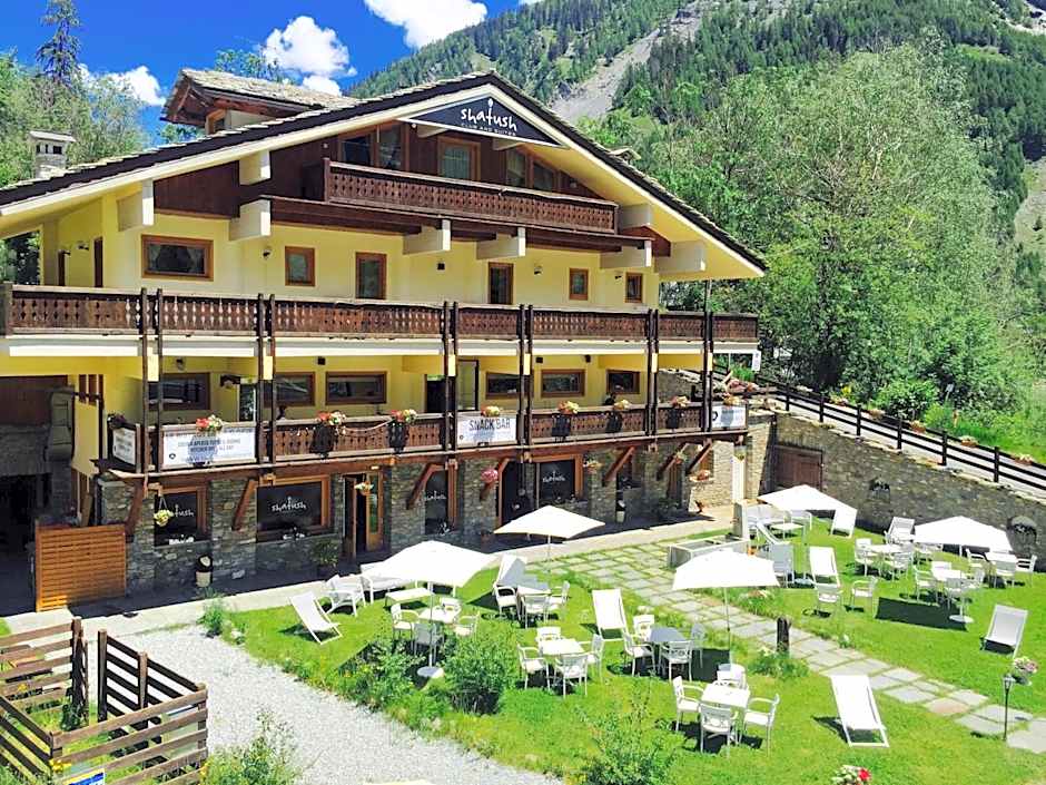 Shatush Hotel