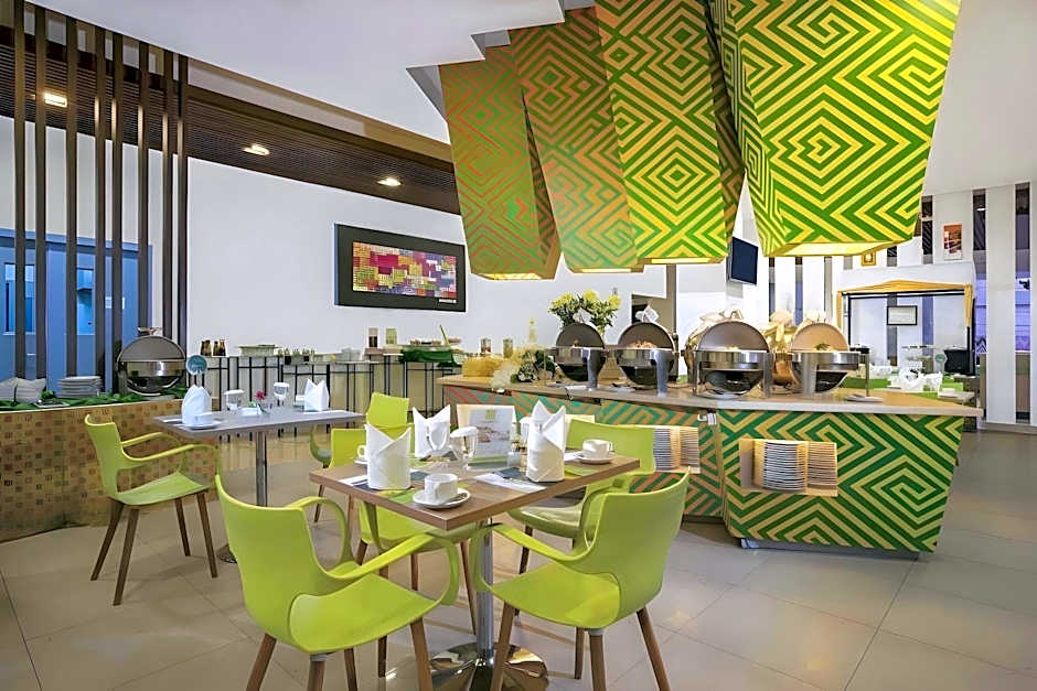 KHAS Makassar Hotel