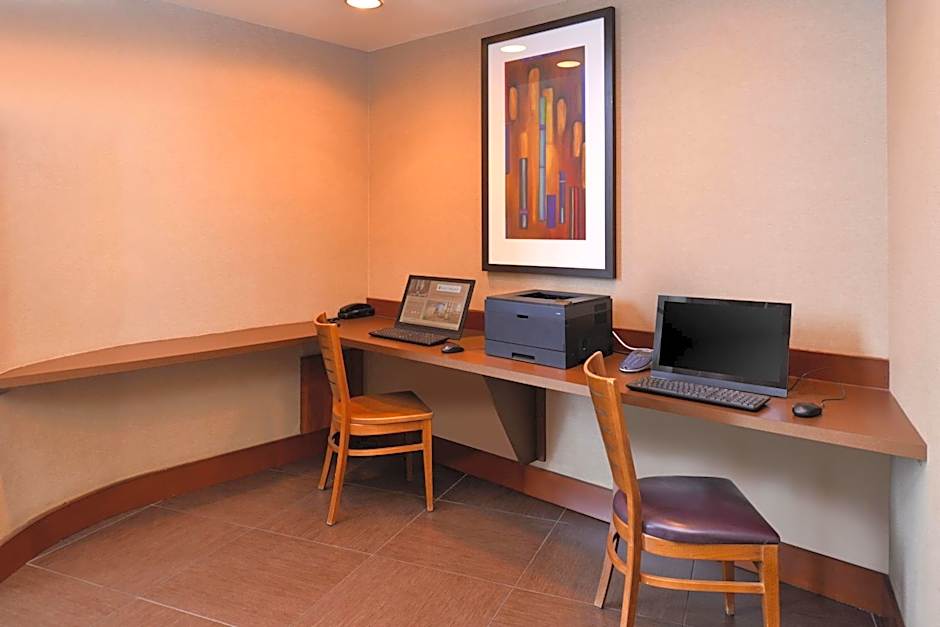 Hyatt Place Herndon Dulles Airport East