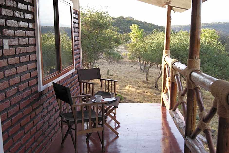 African Sunrise Lodge and Campsite