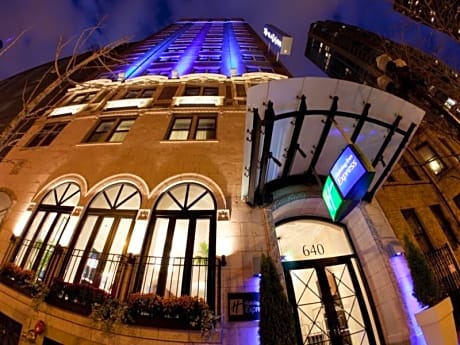 Holiday Inn Express CHICAGO - MAGNIFICENT MILE