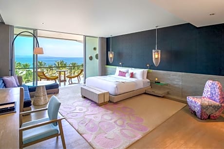 EWOW Panoramic Ocean View, 2 Bedroom Bi-level Suite, Top floor