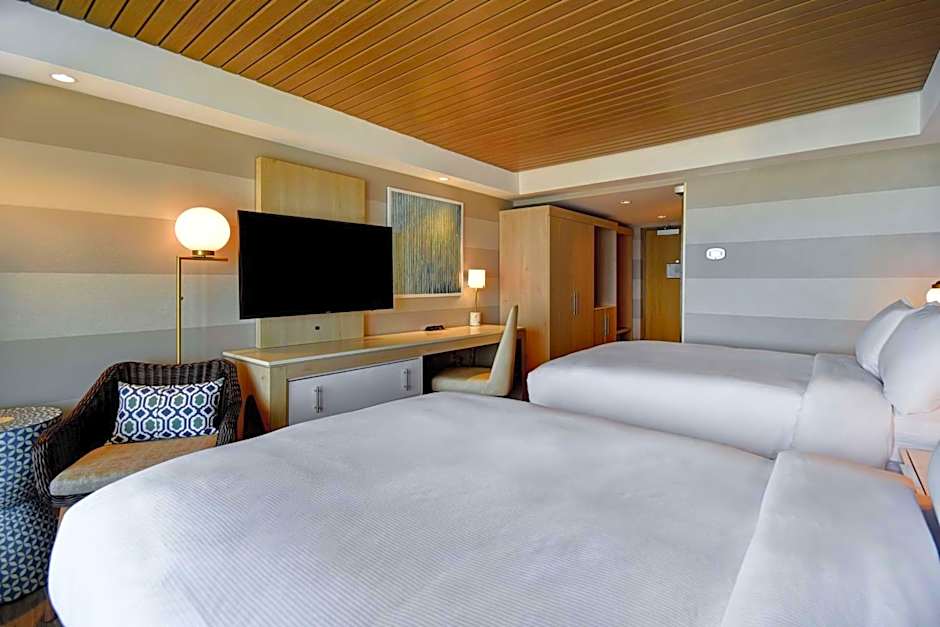 DoubleTree by Hilton Virginia Beach Oceanfront South