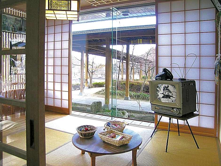 Yuttarino-Sato Inaka