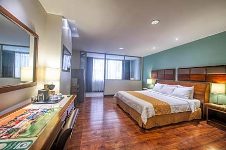 Deluxe Double Room with Balcony