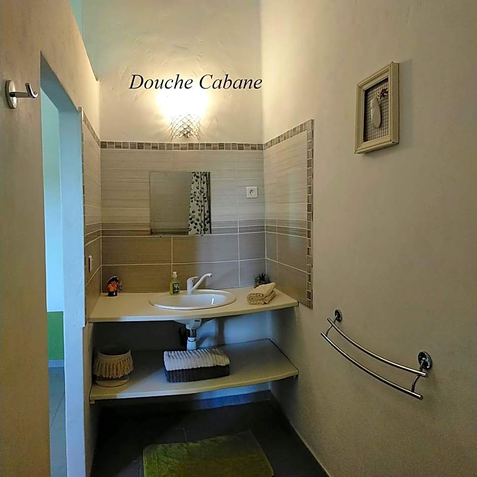 La Sarriette - Chambres d'hôtes et gîte d'étape à Eygalières