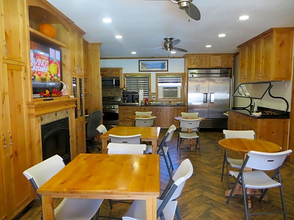 Stardust Lodge