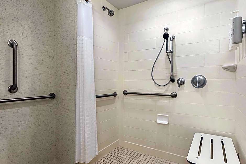 Hampton Inn By Hilton & Suites Pittsburgh/Waterfront-West Homestead