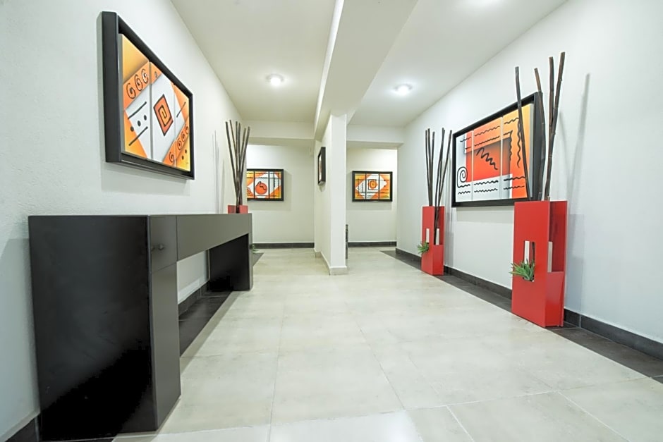 Hotel Portonovo Plaza Malecon