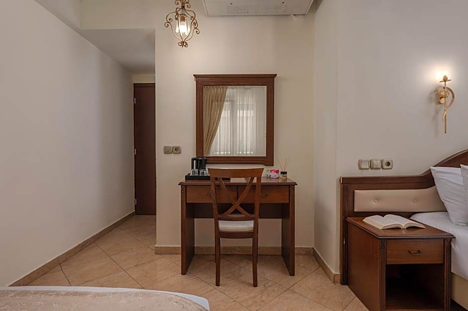 Filippos Hotel