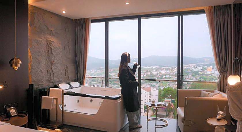 New Century Dalat Hotel