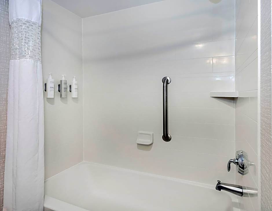 Hampton Inn By Hilton & Suites Burlington