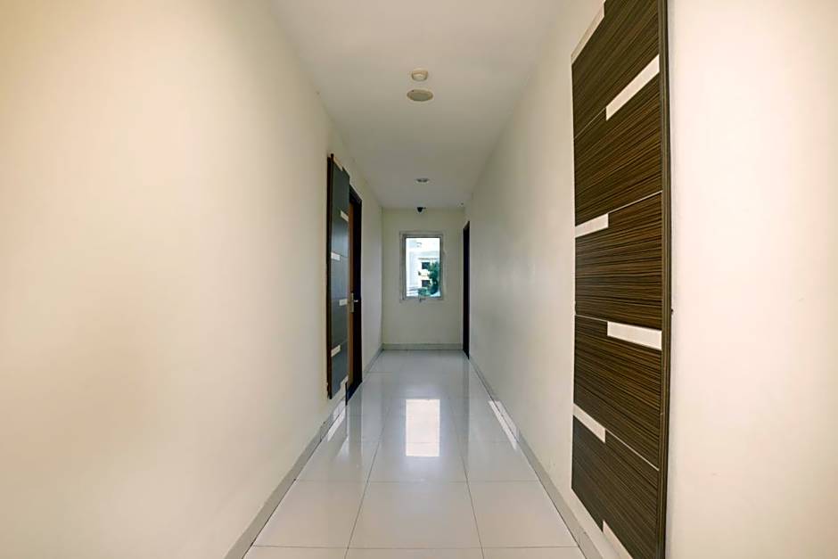 Jolin Hotel Panakkukang by LIFE