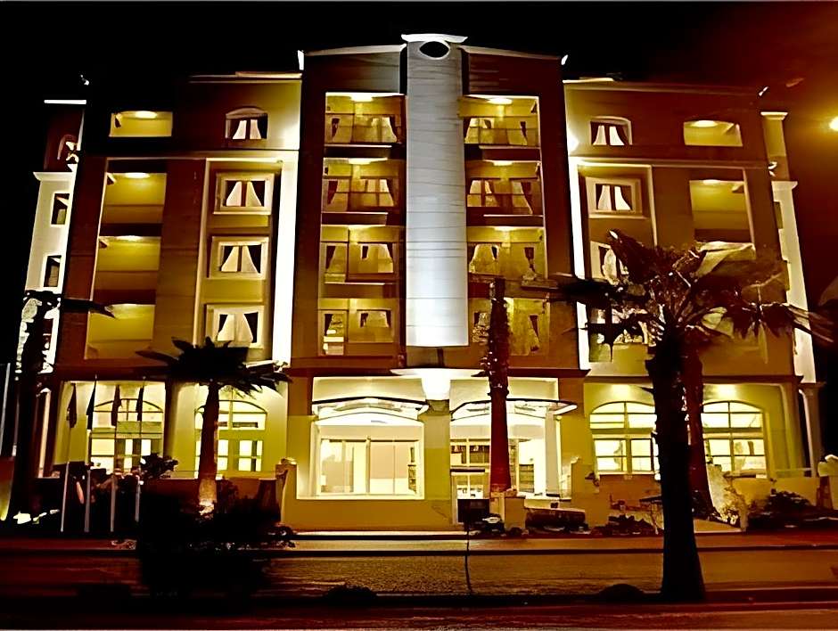 Almena Hotel