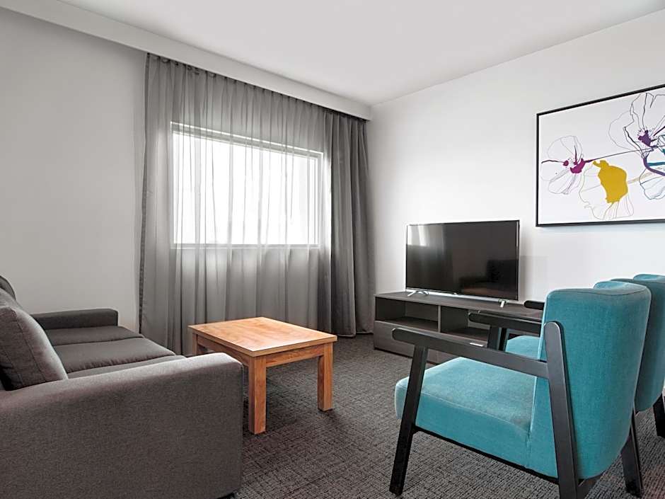 Mercure Sunshine Coast Kawana Waters