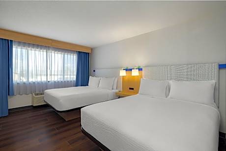 Standard Queen Room with Two Queen Beds and Bath/Shower