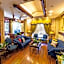 Comfort Hotel Suites