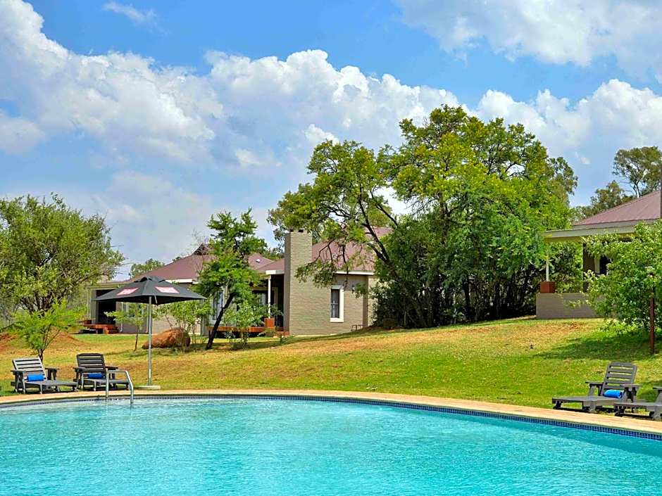 African Hills Safari Lodge & Spa