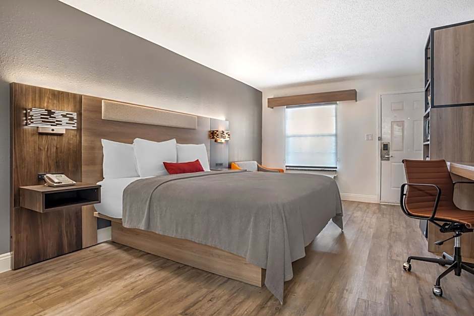 Key West Inn - Fairhope