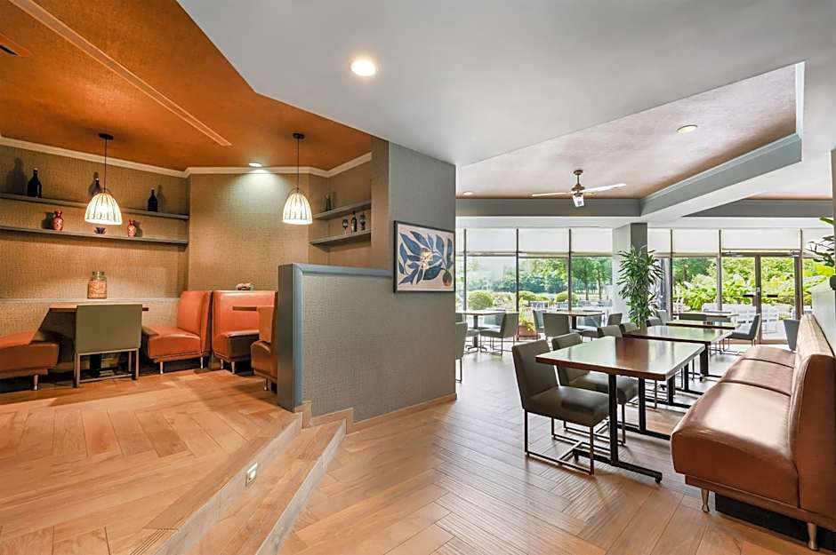 DoubleTree Suites By Hilton Raleigh-Durham
