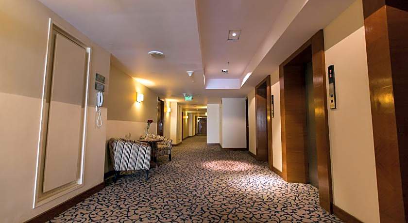 The Chancery Pavillion Hotel